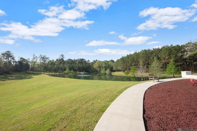 10118 La Hwy 421, St Francisville, LA 70775