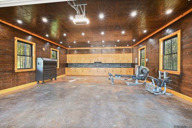 10118 La Hwy 421, St Francisville, LA 70775