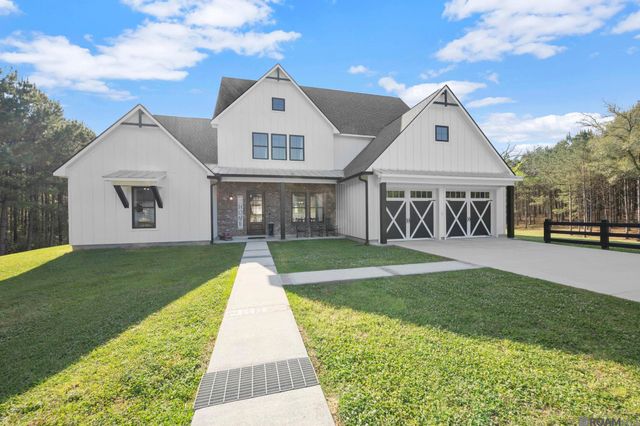 10118 La Hwy 421, St Francisville, LA 70775