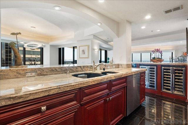 100 Harbor Dr 3603, San Diego, CA 92101