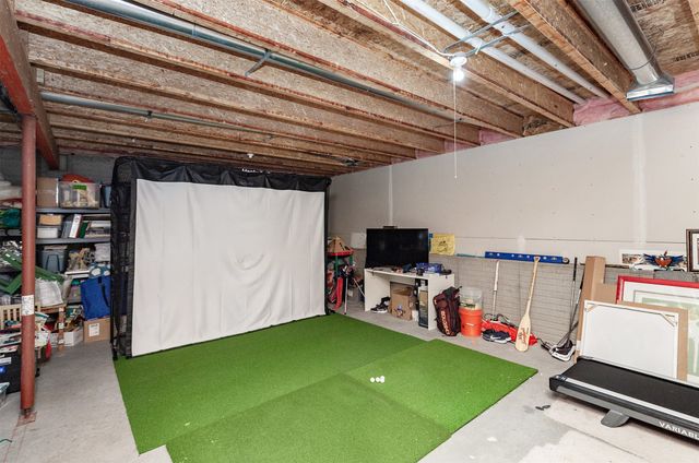 4209 127th Circle, Urbandale, IA 50323
