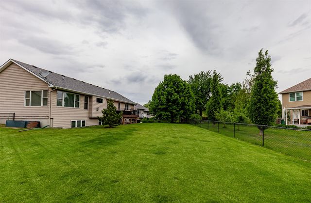 4209 127th Circle, Urbandale, IA 50323