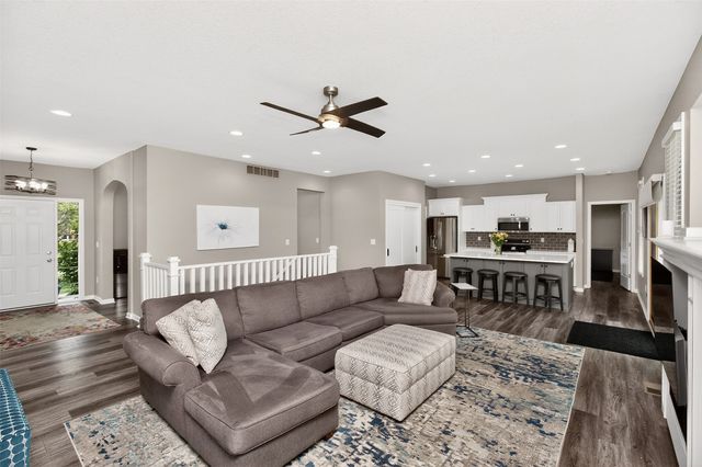 4209 127th Circle, Urbandale, IA 50323