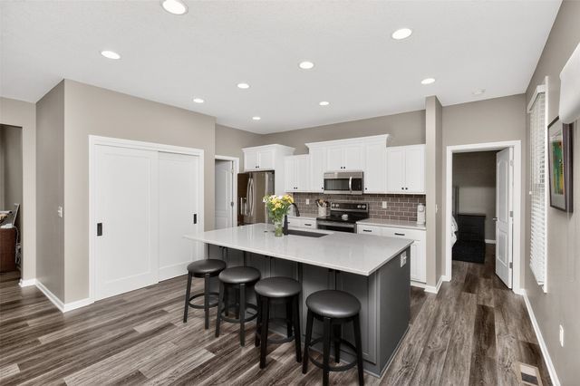 4209 127th Circle, Urbandale, IA 50323