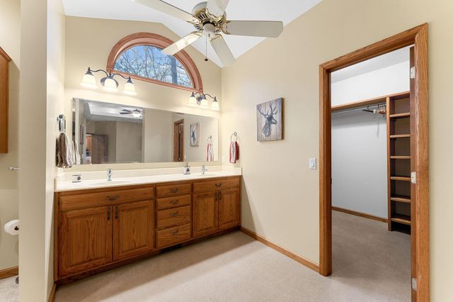 150 Temple Lane, Shell Knob, MO 65747