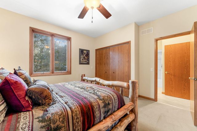 150 Temple Lane, Shell Knob, MO 65747