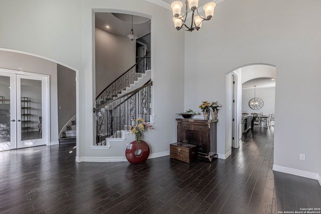 13015 Hunters Trace, St Hedwig, TX 78152