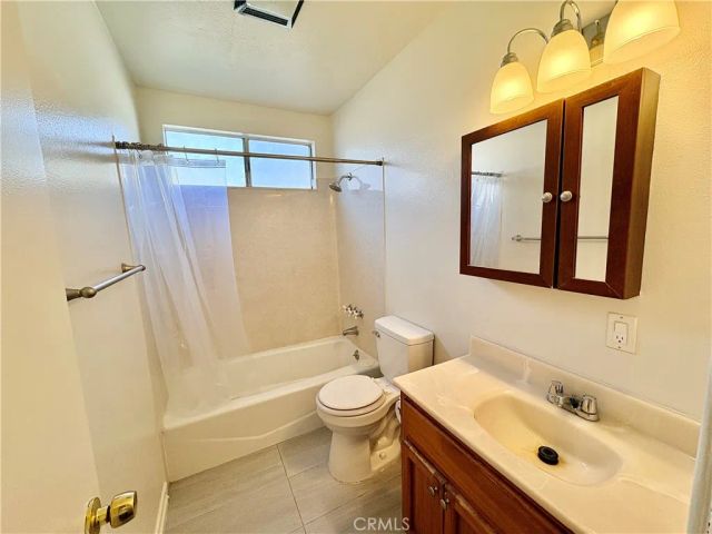 3357 Butterfield Avenue, La Verne, CA 91750