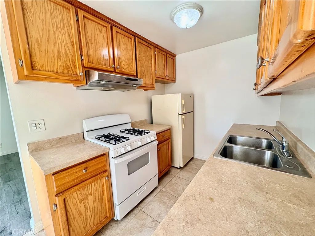 3357 Butterfield Avenue, La Verne, CA 91750