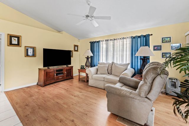 157 MONTEREY Way, Royal Palm Beach, FL 33411