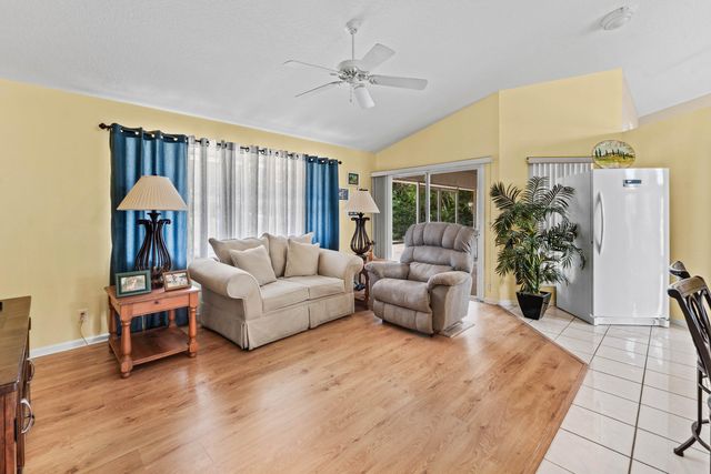 157 MONTEREY Way, Royal Palm Beach, FL 33411