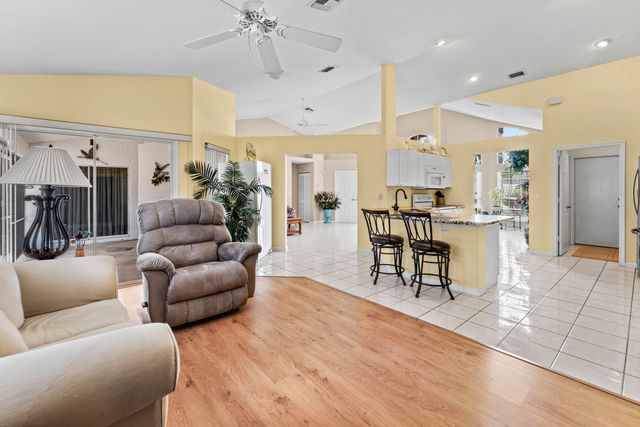 157 MONTEREY Way, Royal Palm Beach, FL 33411