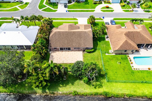 157 MONTEREY Way, Royal Palm Beach, FL 33411