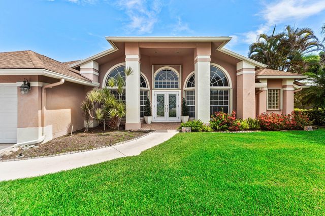 157 MONTEREY Way, Royal Palm Beach, FL 33411