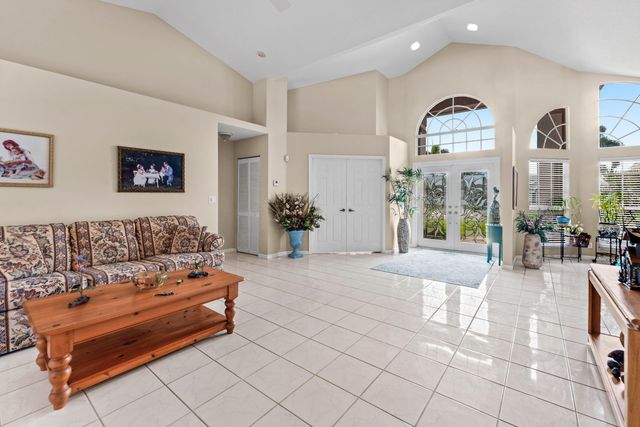157 MONTEREY Way, Royal Palm Beach, FL 33411