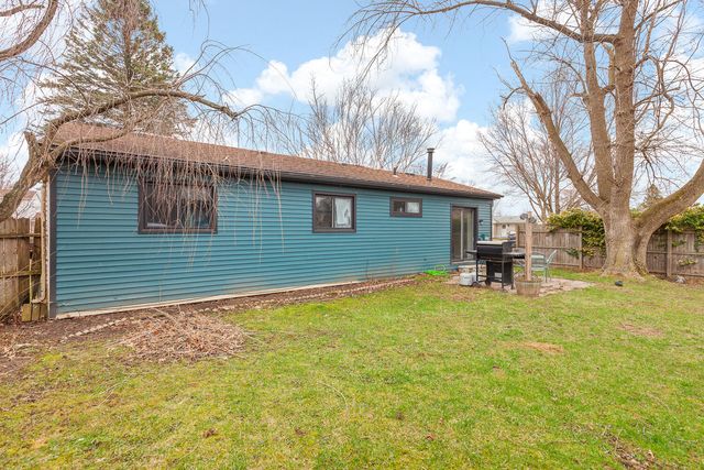 10905 Jackson Court, Van Buren Twp, MI 48111