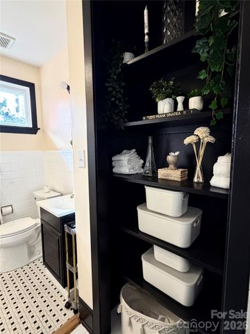 4232 Randolph Road, Charlotte, NC 28211