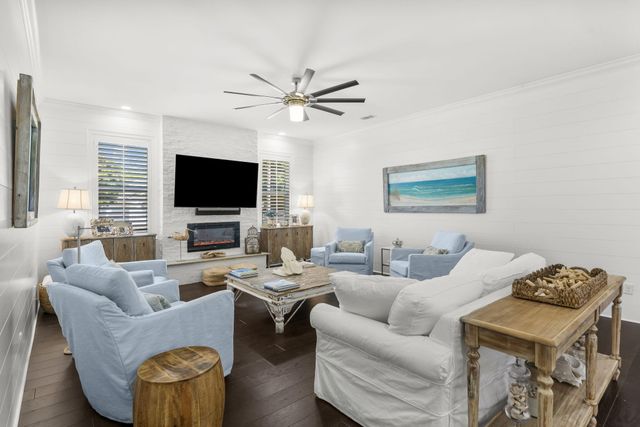 1007 Emerald Bay Drive, Destin, FL 32541