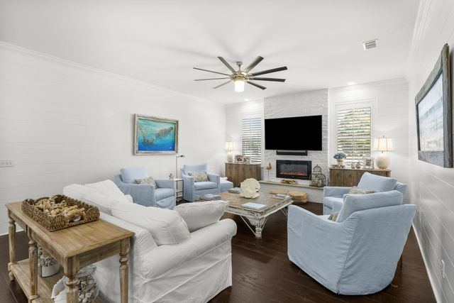 1007 Emerald Bay Drive, Destin, FL 32541