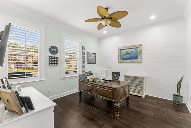 1007 Emerald Bay Drive, Destin, FL 32541