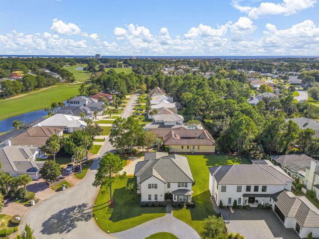 1007 Emerald Bay Drive, Destin, FL 32541