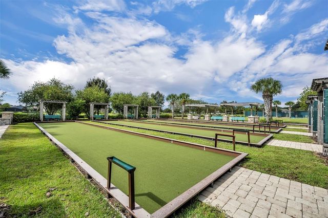 8113 BRIDGEPORT BAY CIRCLE, Mount Dora, FL 32757