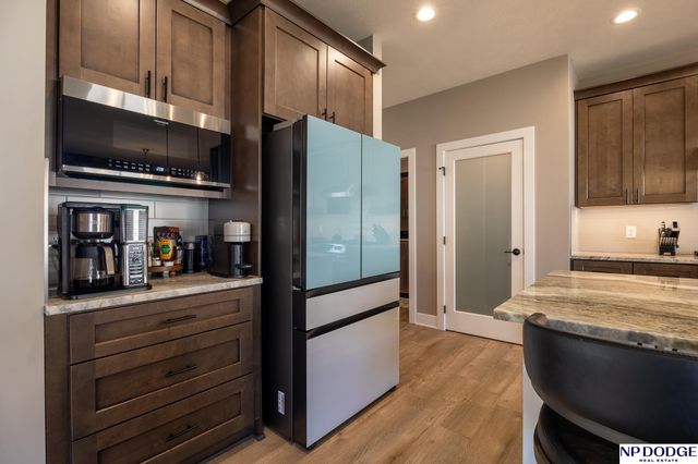 2740 South Creek Road, Lincoln, NE 68516