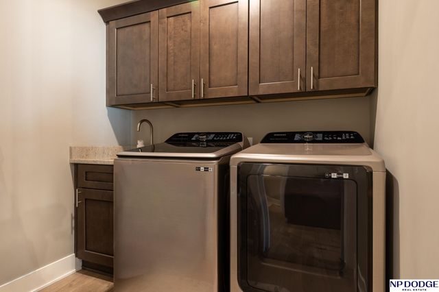 2740 South Creek Road, Lincoln, NE 68516