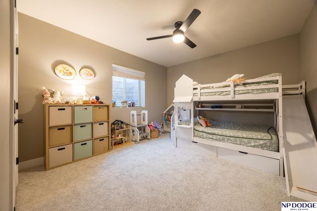 2740 South Creek Road, Lincoln, NE 68516