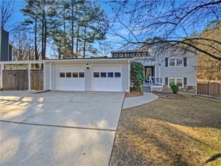 7185 Meadowsweet Trace, Roswell, GA 30076