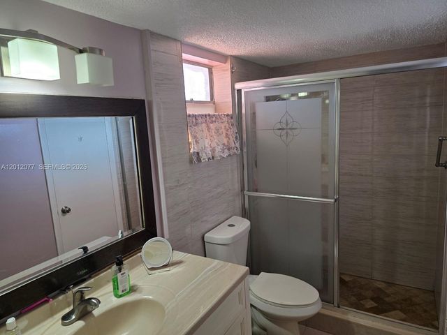 18707 NE 14th Avenue 727, Miami, FL 33179