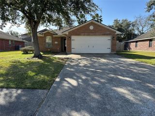 10310 Redwood Drive, Baytown, TX 77523
