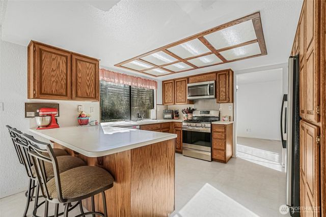15255 206th Avenue SE, Renton, WA 98059