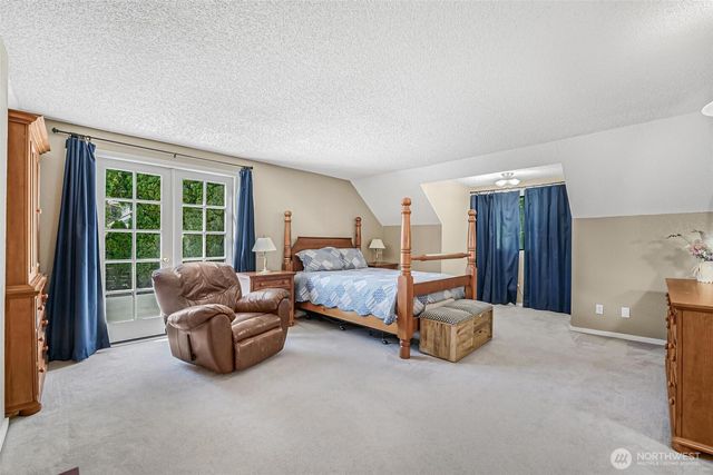 15255 206th Avenue SE, Renton, WA 98059