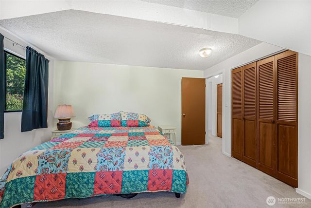 15255 206th Avenue SE, Renton, WA 98059