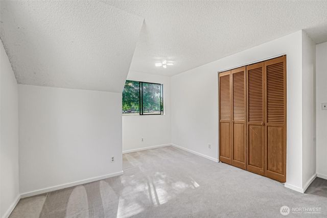15255 206th Avenue SE, Renton, WA 98059