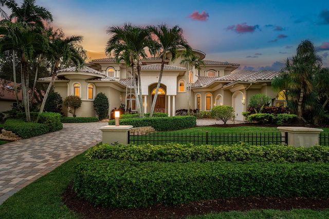 4304 Saint Andrews Drive, Boynton Beach, FL 33436
