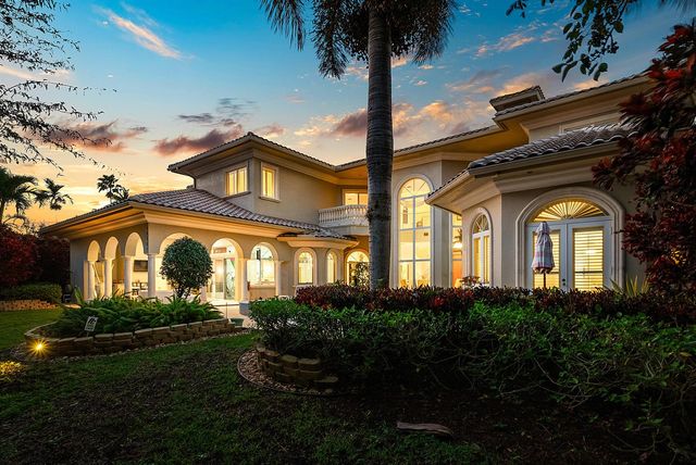 4304 Saint Andrews Drive, Boynton Beach, FL 33436