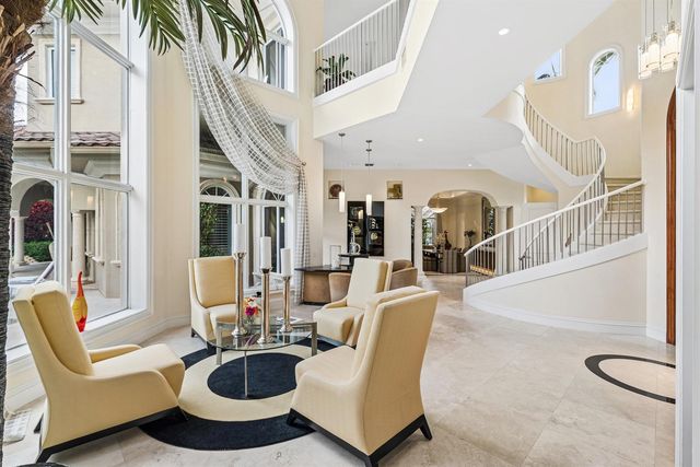4304 Saint Andrews Drive, Boynton Beach, FL 33436