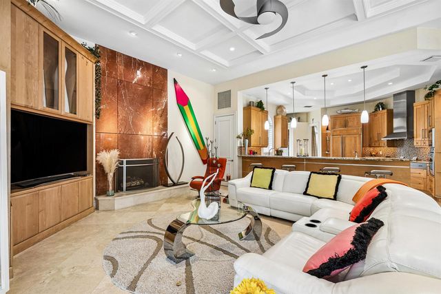 4304 Saint Andrews Drive, Boynton Beach, FL 33436