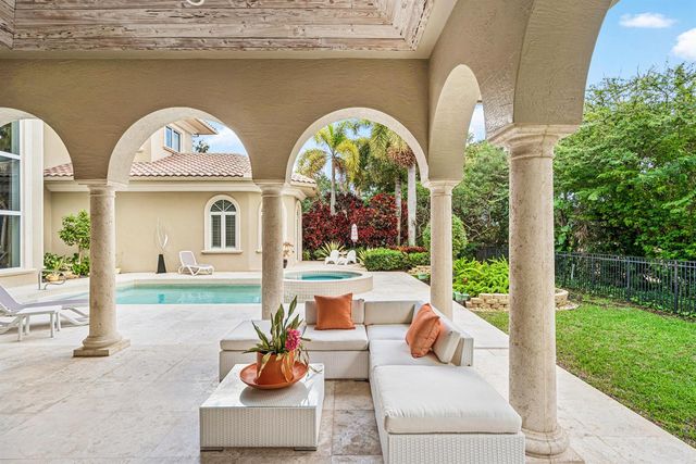 4304 Saint Andrews Drive, Boynton Beach, FL 33436