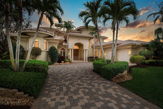 4304 Saint Andrews Drive, Boynton Beach, FL 33436