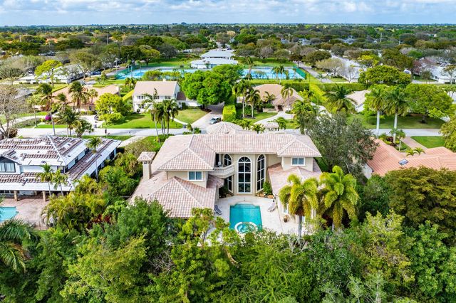 4304 Saint Andrews Drive, Boynton Beach, FL 33436