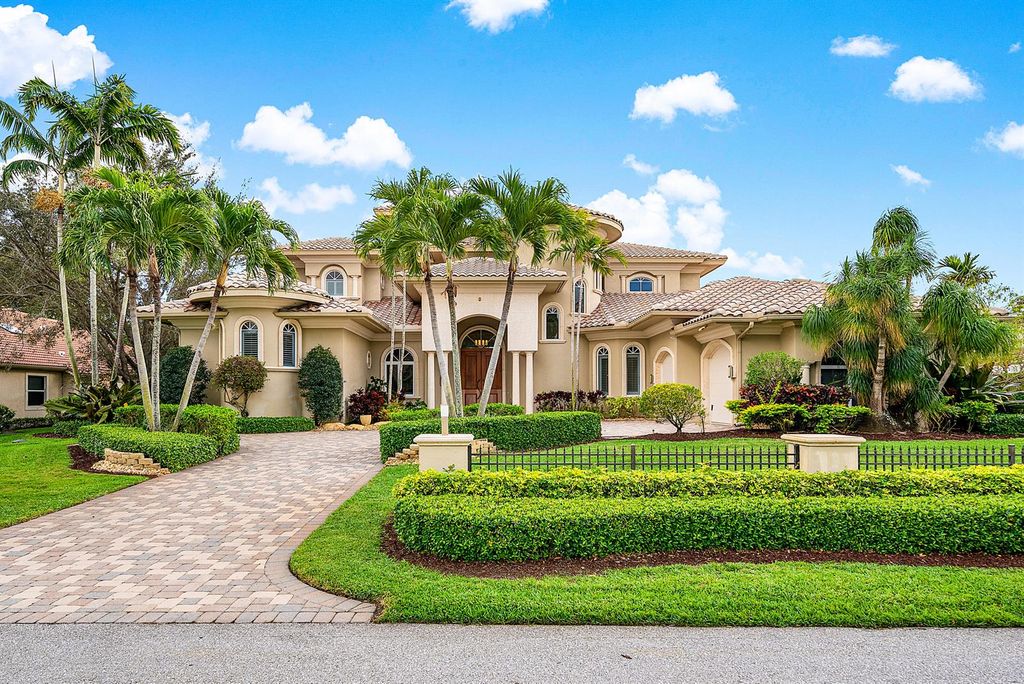 4304 Saint Andrews Drive, Boynton Beach, FL 33436