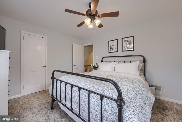 630 FOUNTAIN AVE, Lancaster, PA 17601