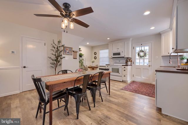 630 FOUNTAIN AVE, Lancaster, PA 17601