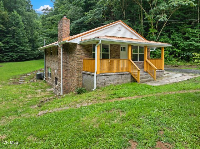 129 Johnson Road, Rogersville, TN 37857