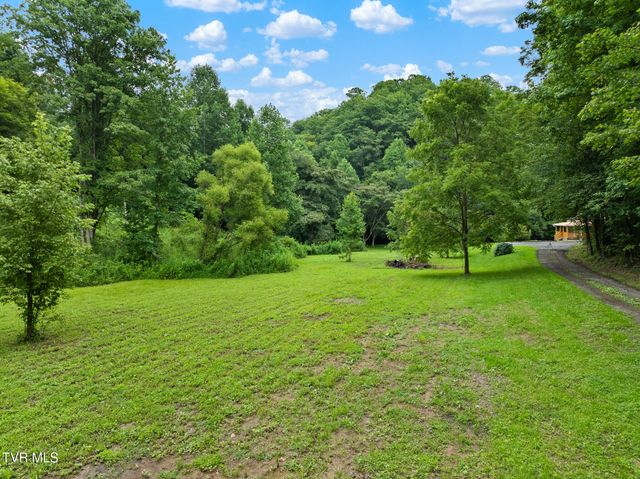 129 Johnson Road, Rogersville, TN 37857