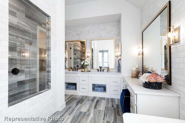 736 Bridle Path Parkway, Aubrey, TX 76227