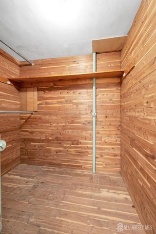 1 Wakefield Lane, Piscataway, NJ 08854